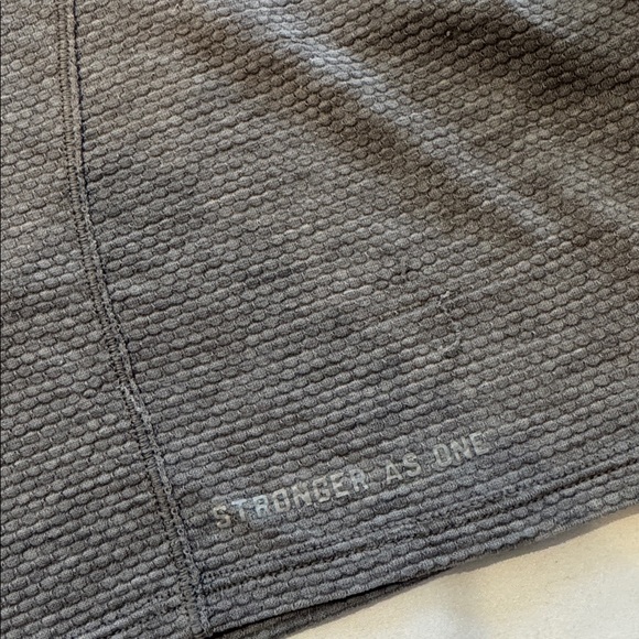 Lululemon Muscle Razorback Top - Picture 4 of 4